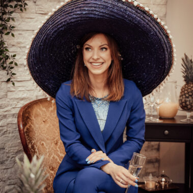 Mergvakaris - stilingai